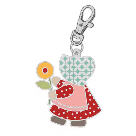 Bee Vintage Enamel Charm - Sunbonnet Sue
