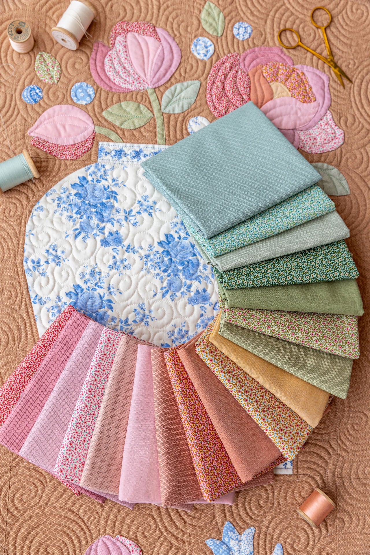 Applique Flowers Fat Eights Bundle - Tilda