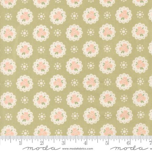 PREORDER|| Pear - Handmade Sweetness -  My Sew Quilty Life for Moda