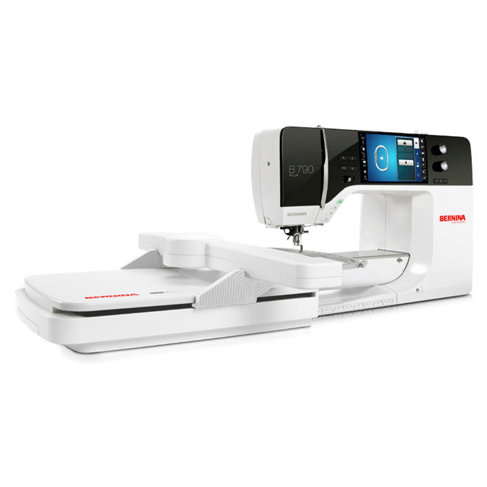 BERNINA B790 PLUS w/ Embroidery Module