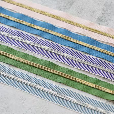 Spring Everyday Zipper Bundle
